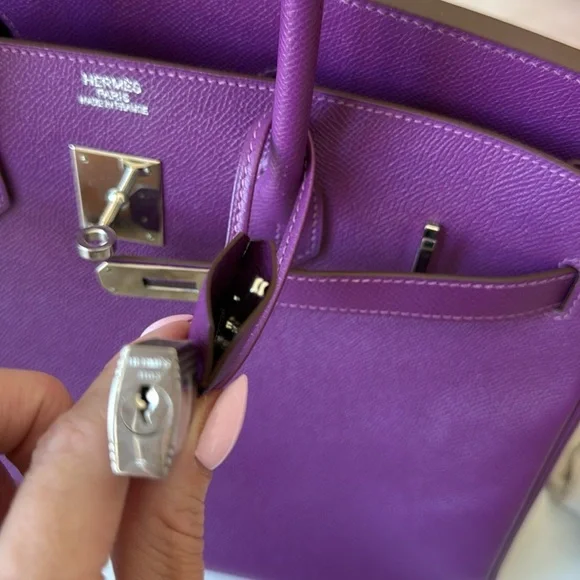 Hermès Birkin 35 handbag in Anemone Epsom! - Picture 17 of 17